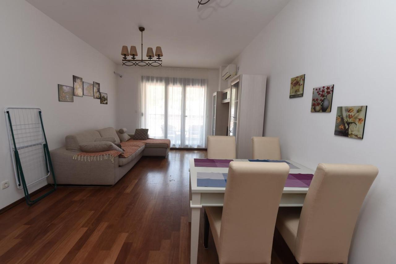 דירות Petrovac Apartamenti Enjoy מראה חיצוני תמונה