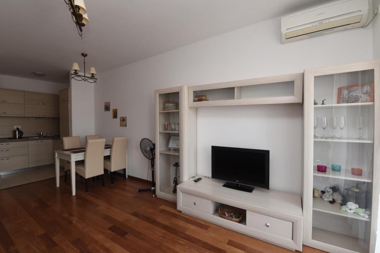 דירות Petrovac Apartamenti Enjoy מראה חיצוני תמונה
