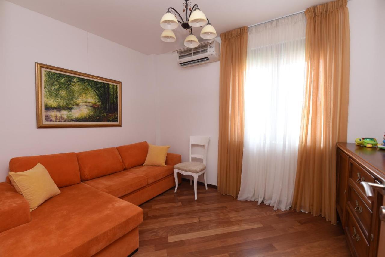 דירות Petrovac Apartamenti Enjoy מראה חיצוני תמונה